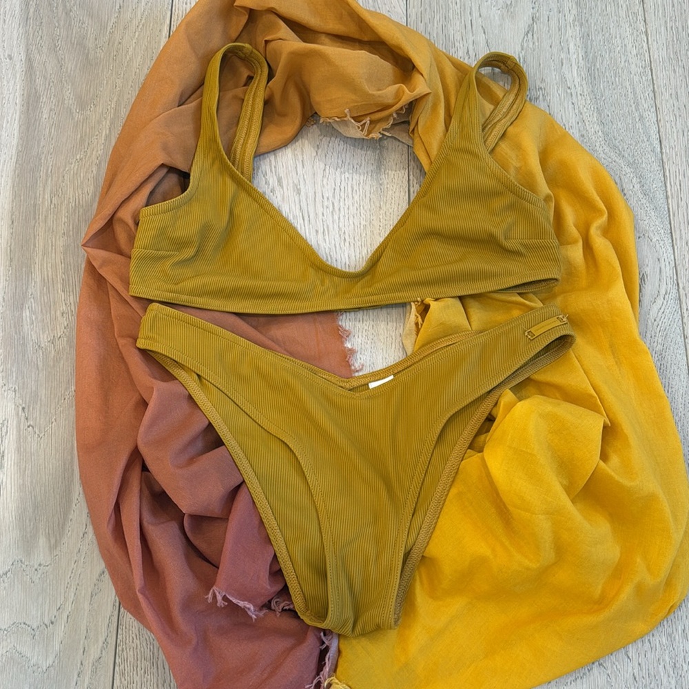 Zimmermann Ribbed Bikini - Picture 4 of 12